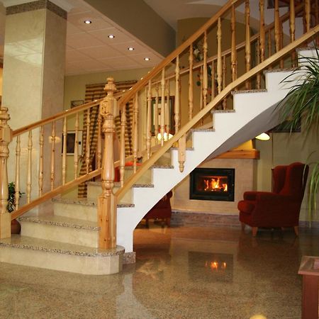 Hotel Castellote Екстер'єр фото
