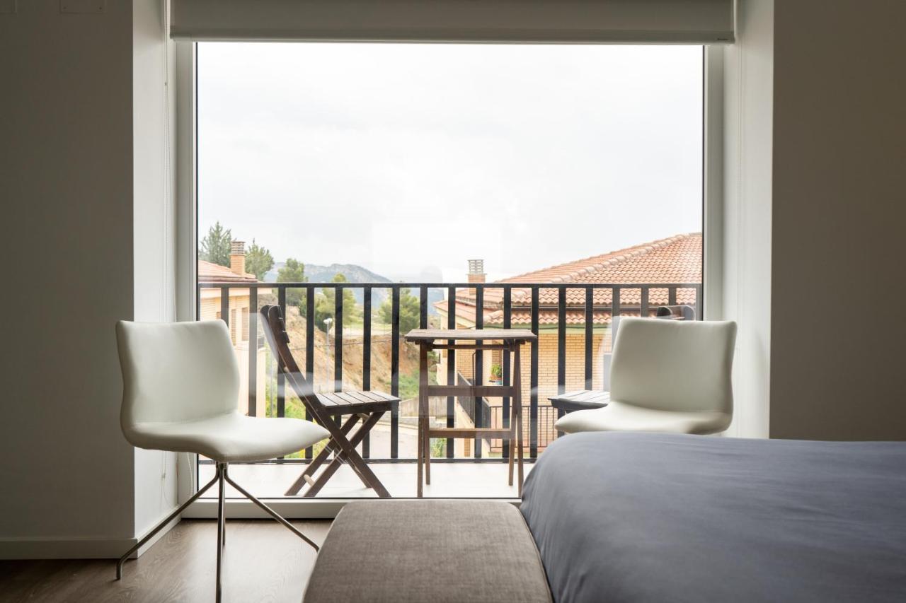 Hotel Castellote Екстер'єр фото
