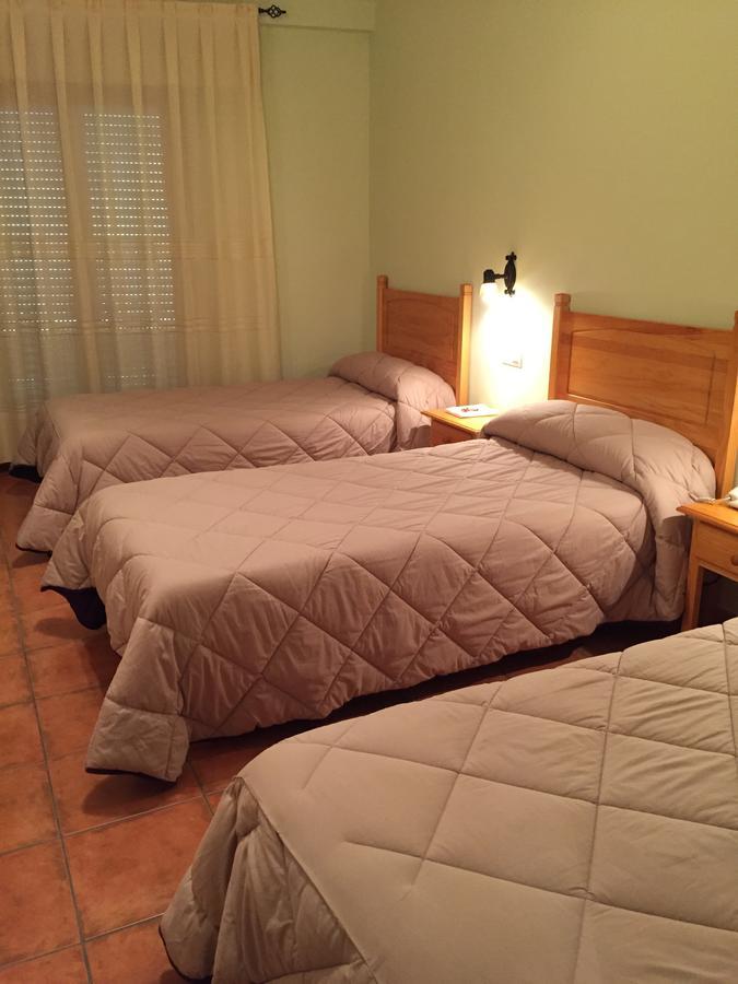 Hotel Castellote Екстер'єр фото