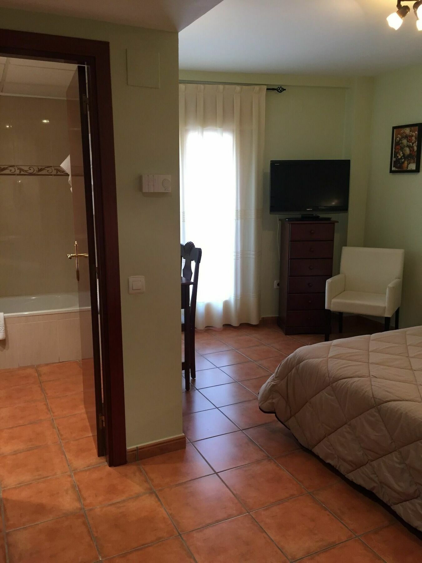 Hotel Castellote Екстер'єр фото